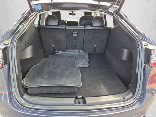 Used 2021 Tesla Model Y Long Range AWD/4WD image 6