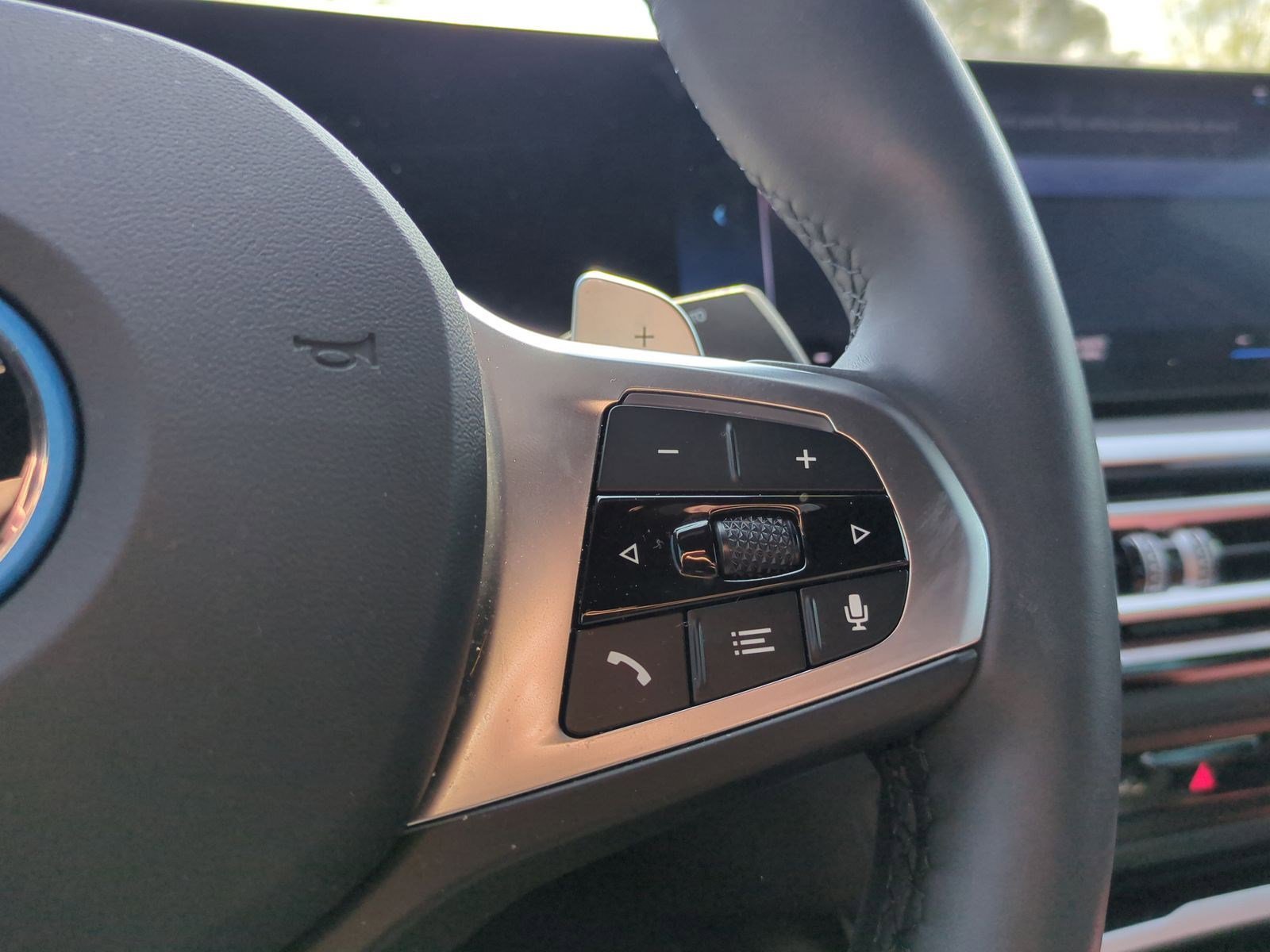 Certified 2024 BMW 330e xDrive w/ Premium Package image 20