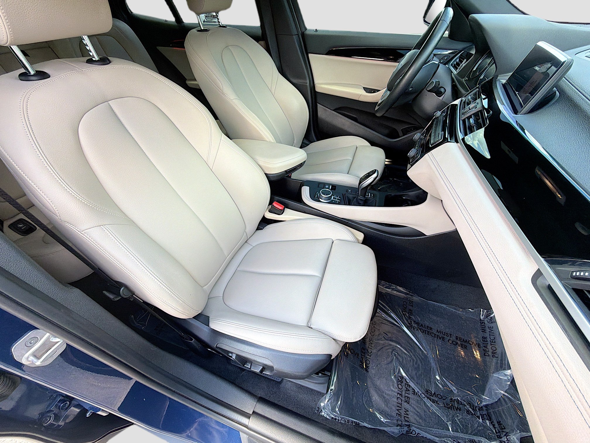 Used 2022 BMW X2 xDrive28i w/ Convenience Package AWD/4WD image 15