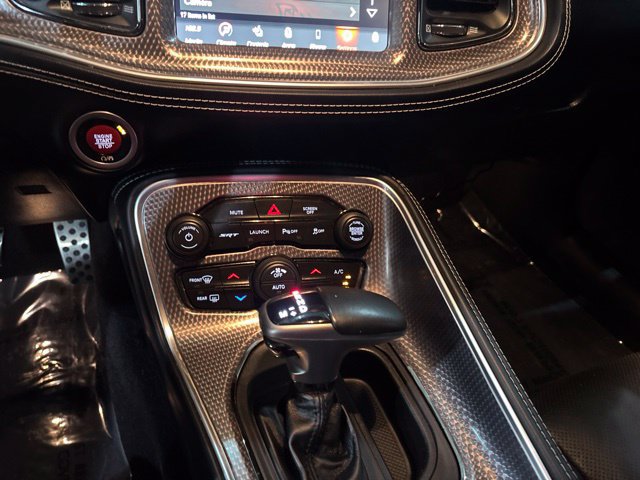 Used 2022 Dodge Challenger SRT Hellcat RWD image 30