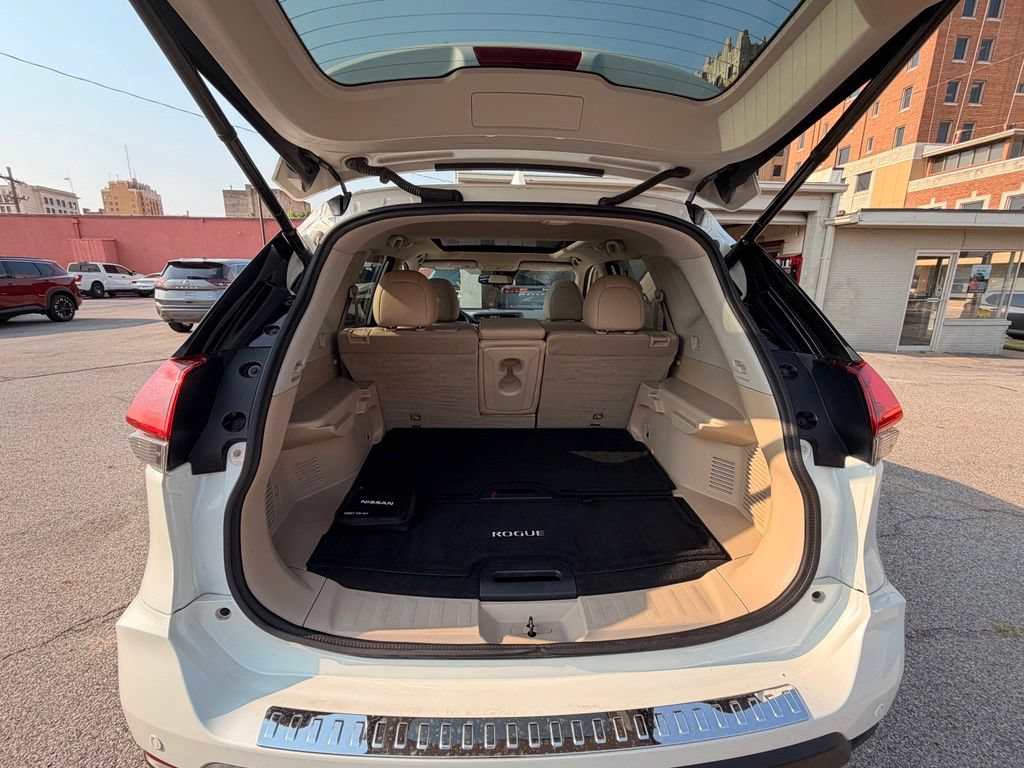 Used 2020 Nissan Rogue SL w/ Premium Package FWD image 5
