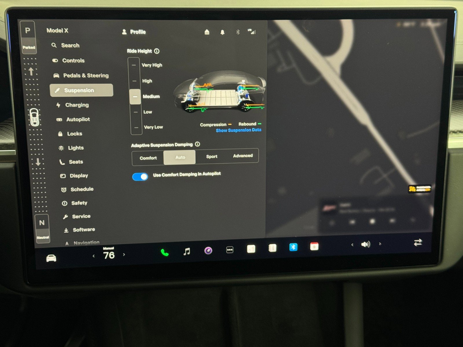 Used 2022 Tesla Model X Plaid image 26