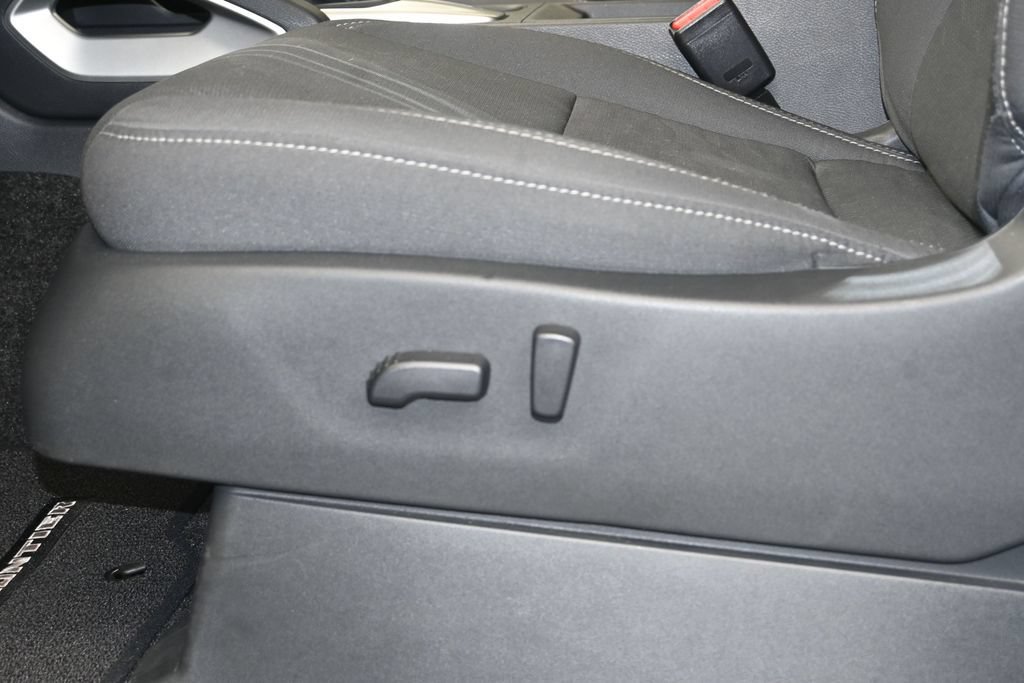 Certified 2022 Nissan Frontier SV RWD image 20