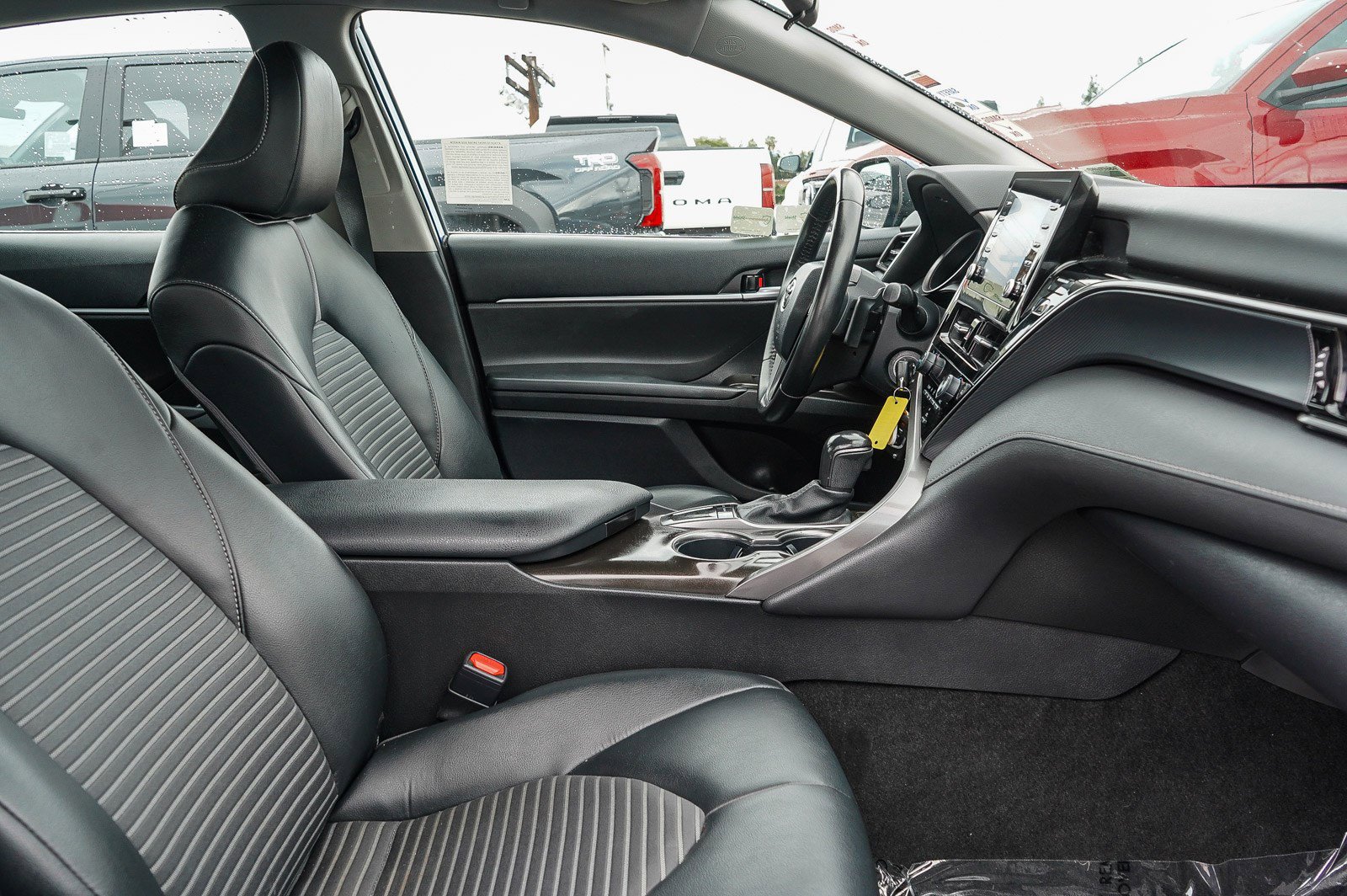 Certified 2023 Toyota Camry SE image 17