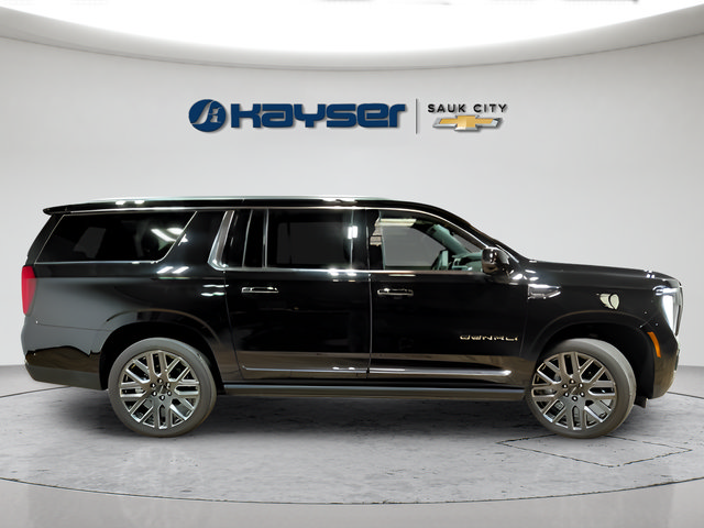 Used 2026 GMC Yukon XL Denali Ultimate w/ LPO, Get Active Package AWD/4WD image 27