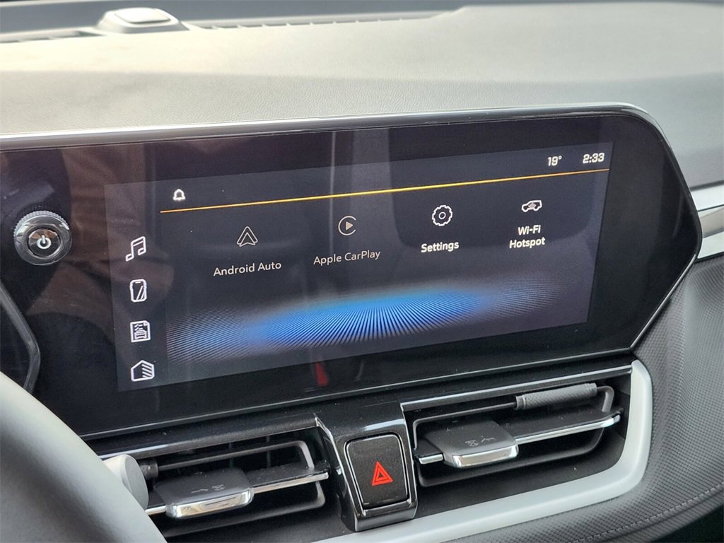 Used 2024 Chevrolet TrailBlazer LT w/ LT Cold Weather Package image 18