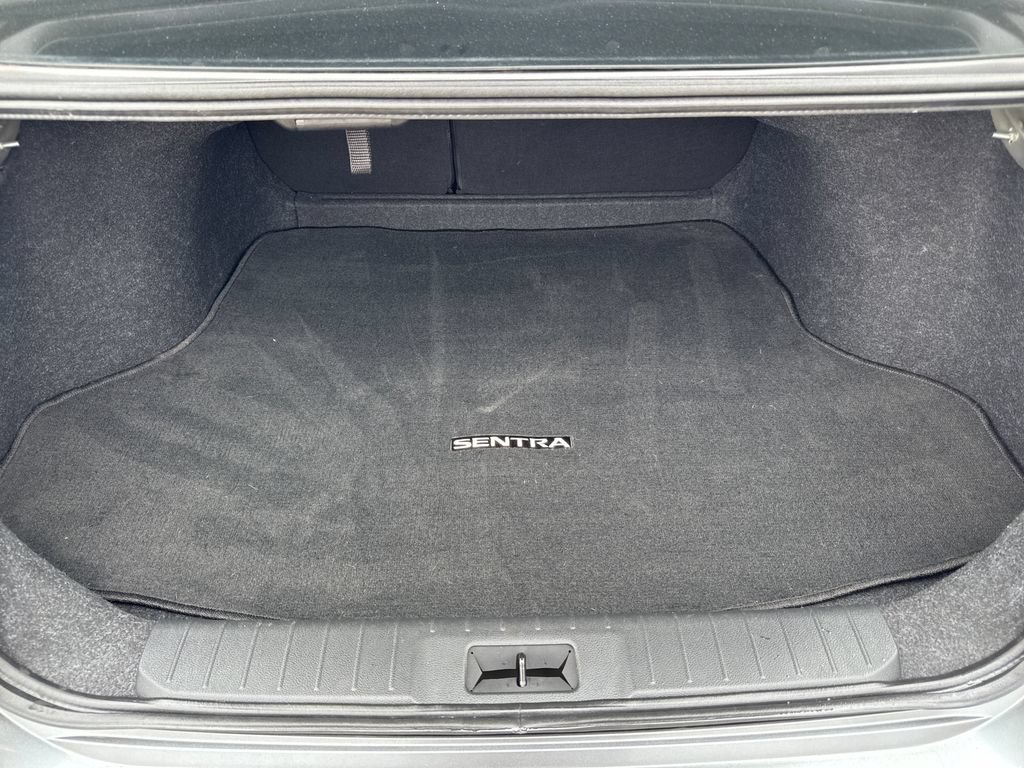 Used 2021 Nissan Sentra SV w/ Electronics Package FWD image 31