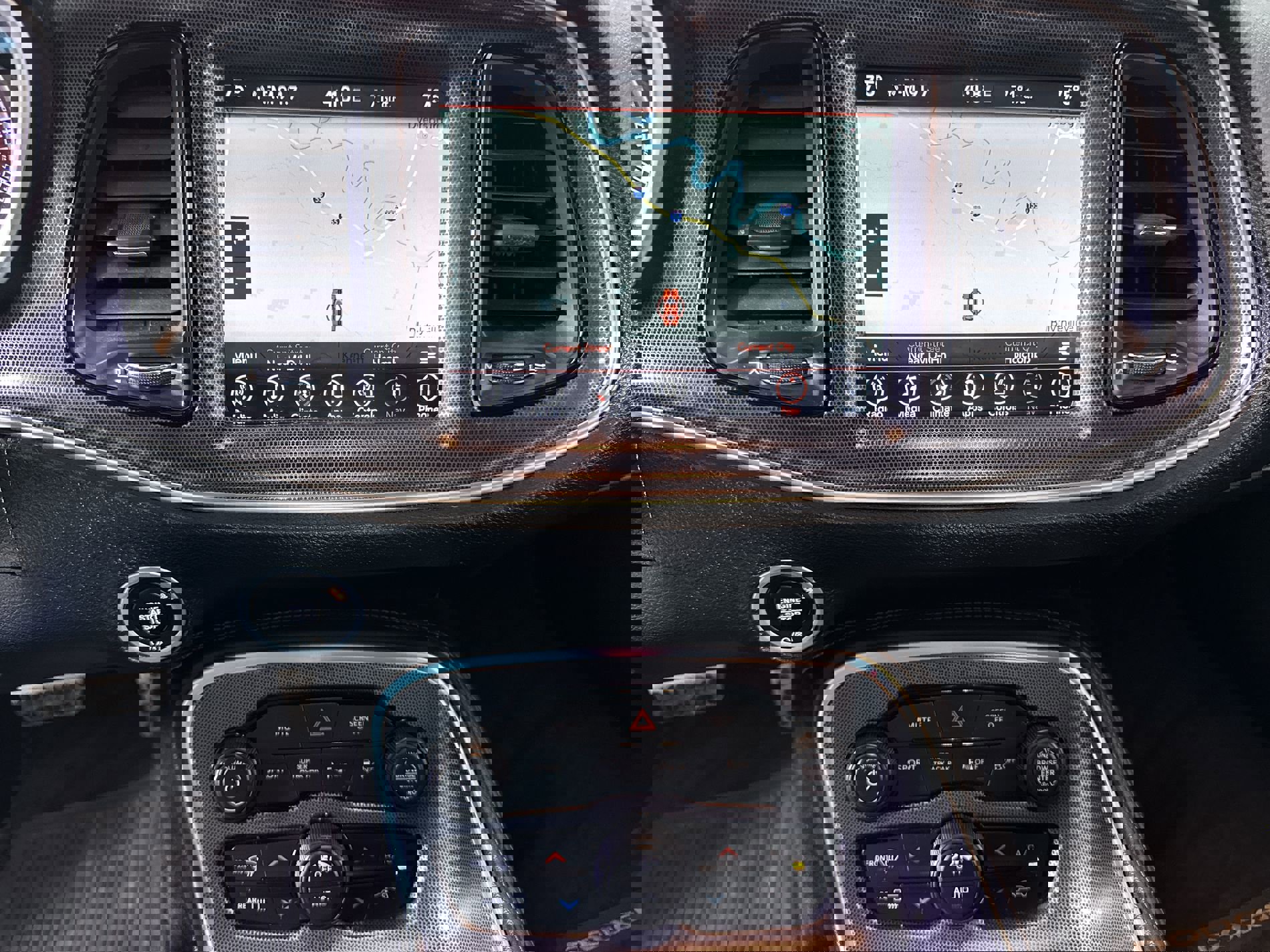 Used 2017 Dodge Challenger GT w/ Technology Group image 50