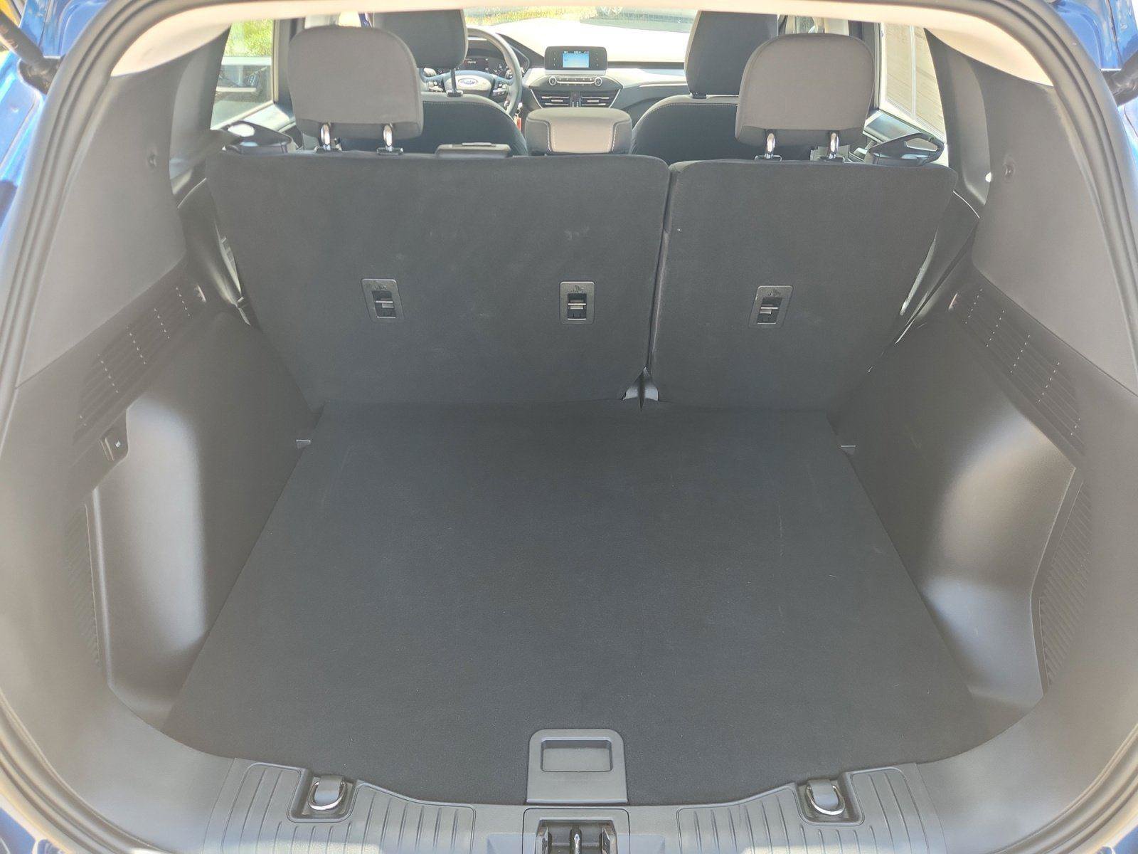 Certified 2022 Ford Escape S AWD/4WD image 13