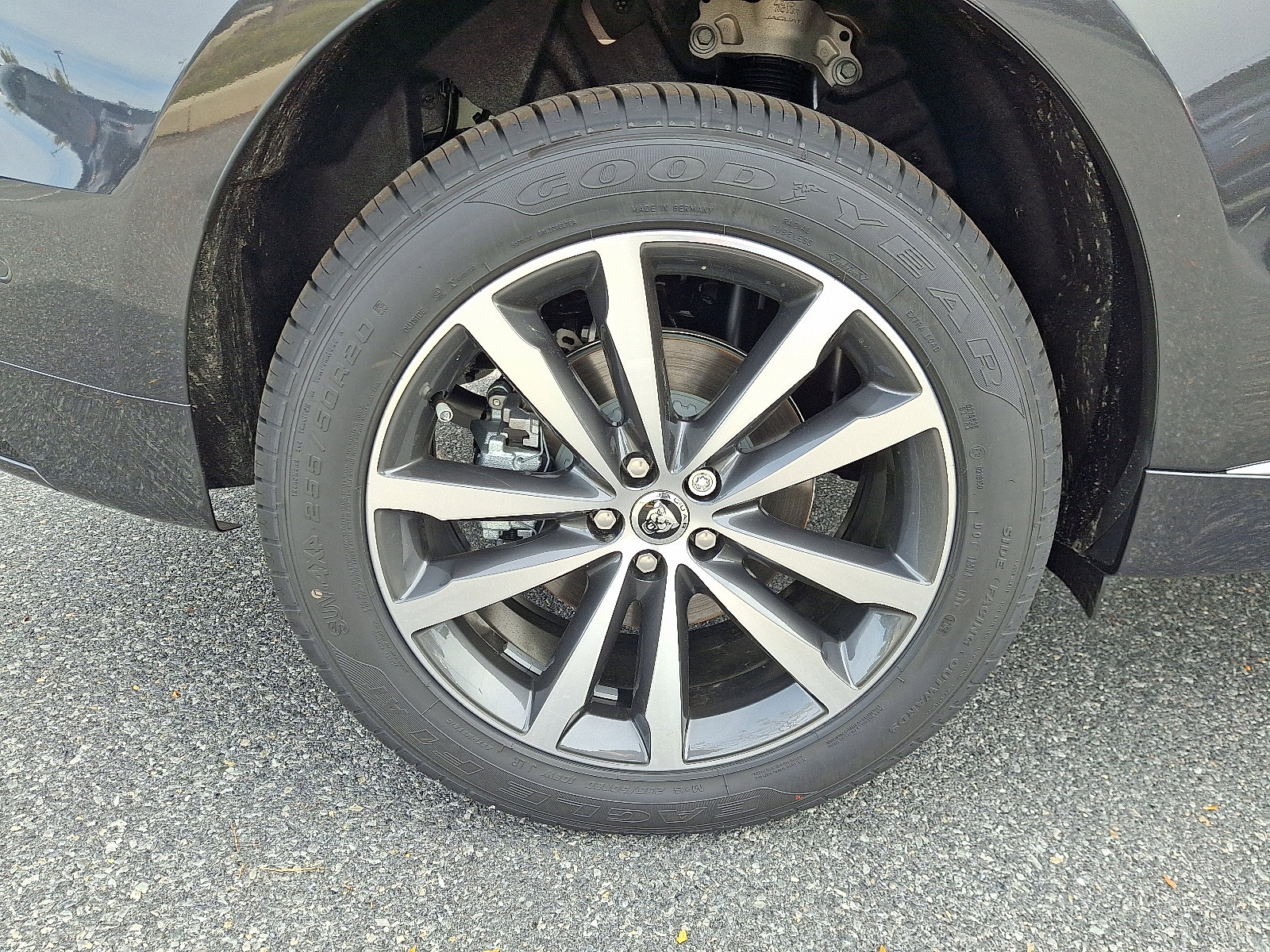 New 2026 Jaguar F-PACE R-Dynamic S image 7