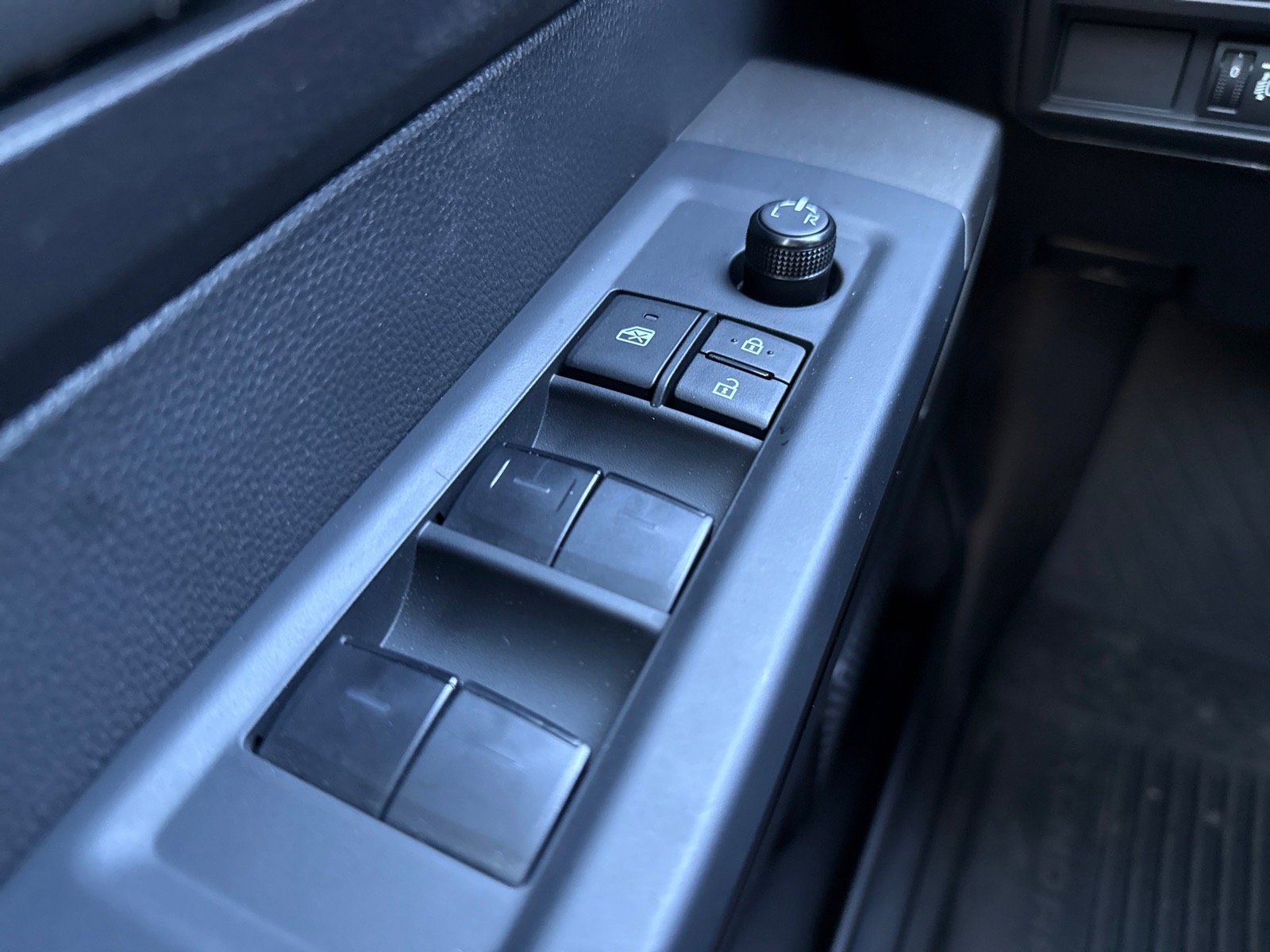 Used 2026 Toyota Tundra SR5 image 25