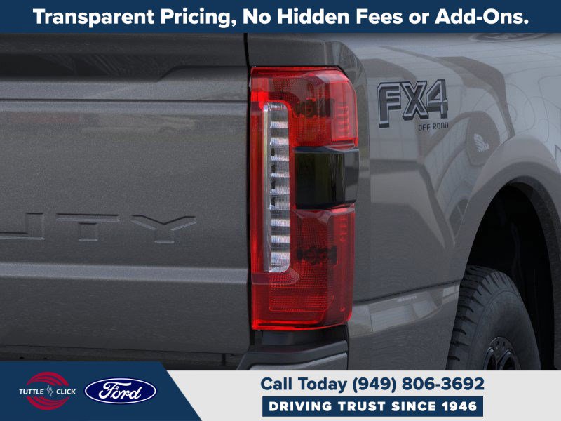 New 2026 Ford F250 Lariat w/ Black Appearance Package image 21