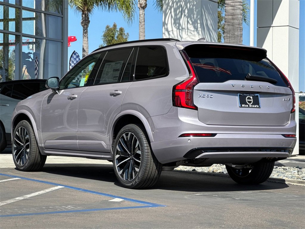 New 2026 Volvo XC90 B6 Ultra image 3