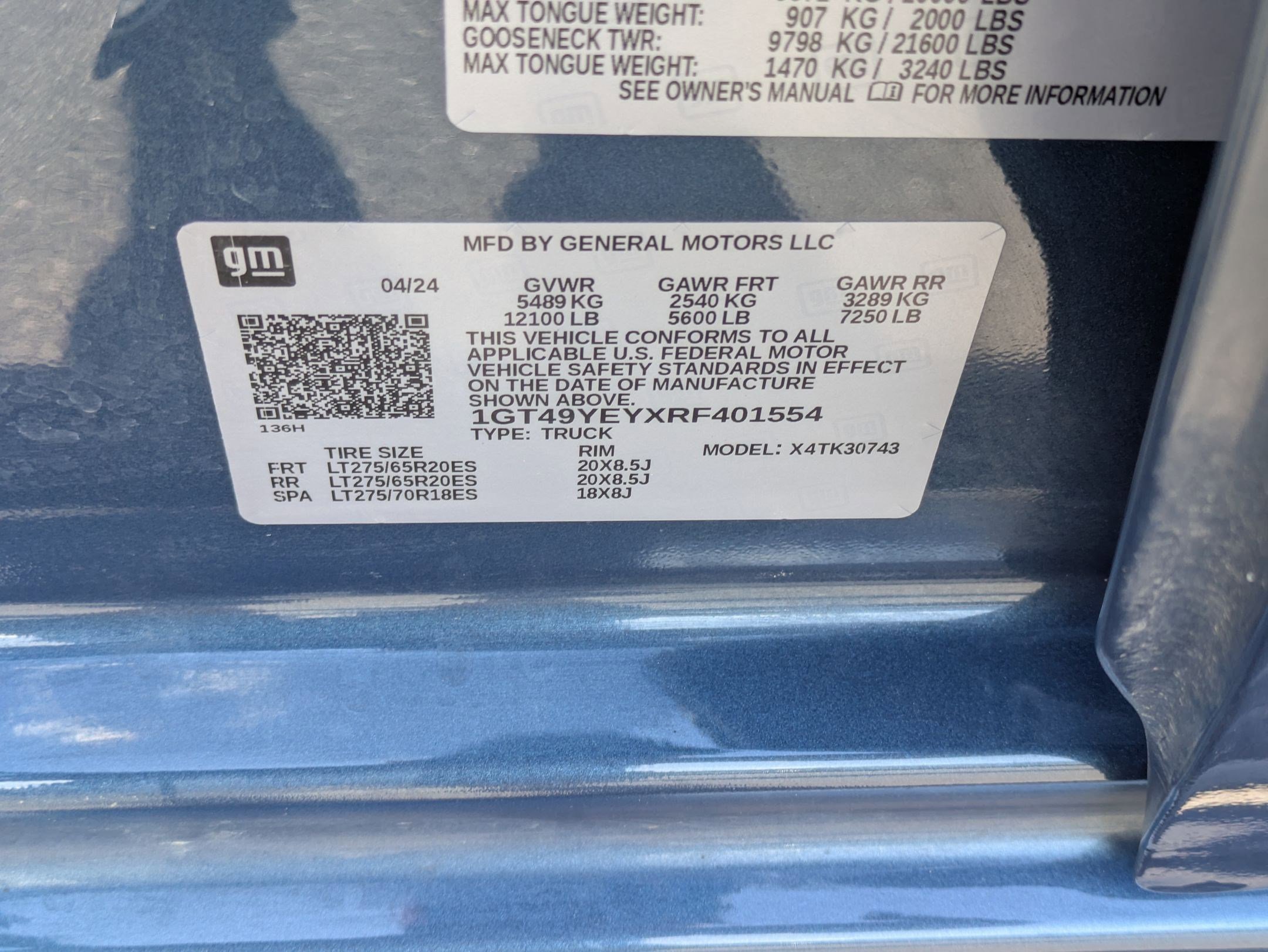 Used 2024 GMC Sierra 3500 Denali Ultimate AWD/4WD image 38
