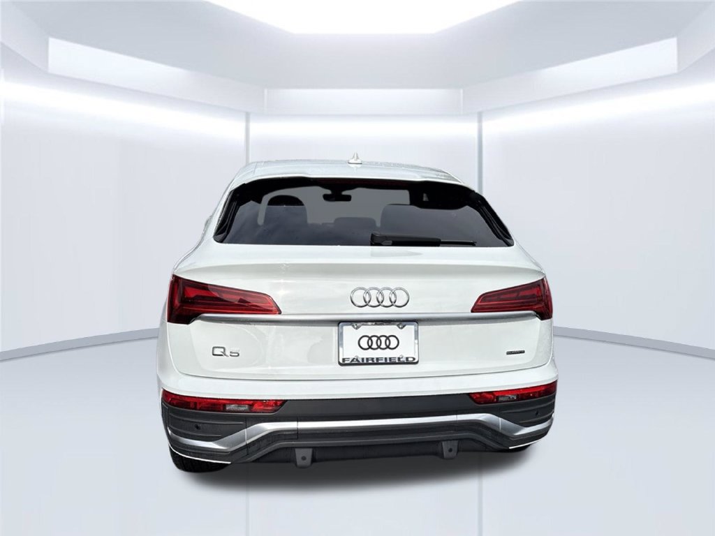 Certified 2024 Audi Q5 2.0T Premium Plus w/ Premium Plus Package AWD/4WD image 10