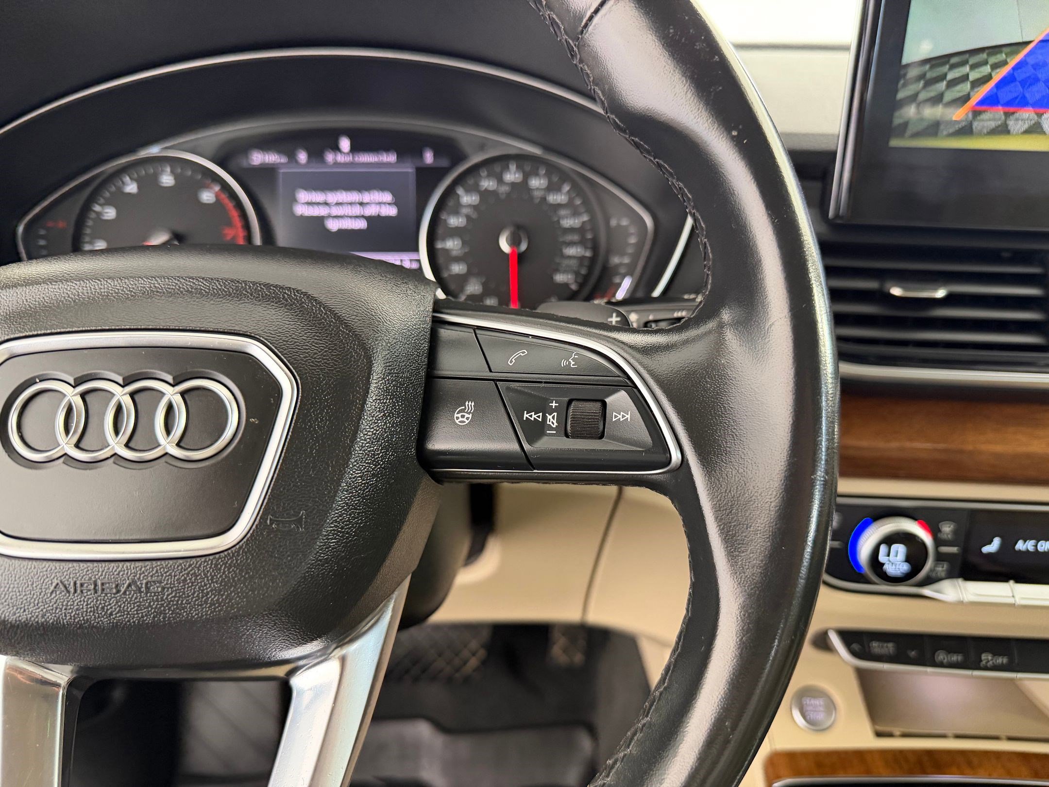 Used 2022 Audi Q5 2.0T Premium AWD/4WD image 24