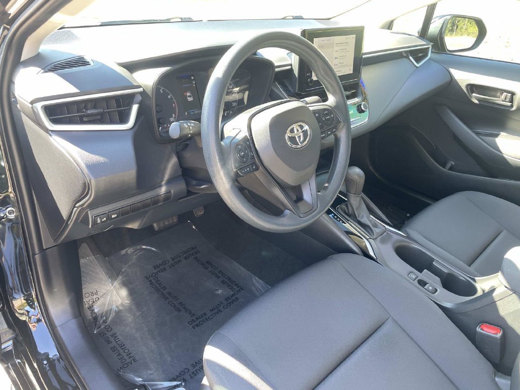 Used 2023 Toyota Corolla LE FWD image 21