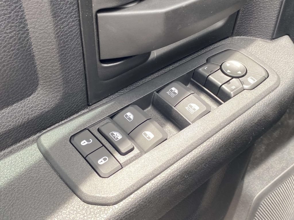 New 2026 RAM 3500 Tradesman AWD/4WD image 15