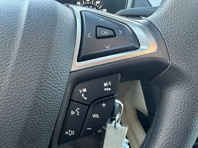 Used 2015 Ford Fusion SE image 19