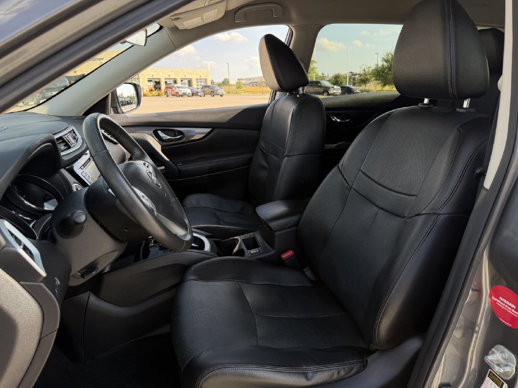 Used 2016 Nissan Rogue SL AWD/4WD image 24