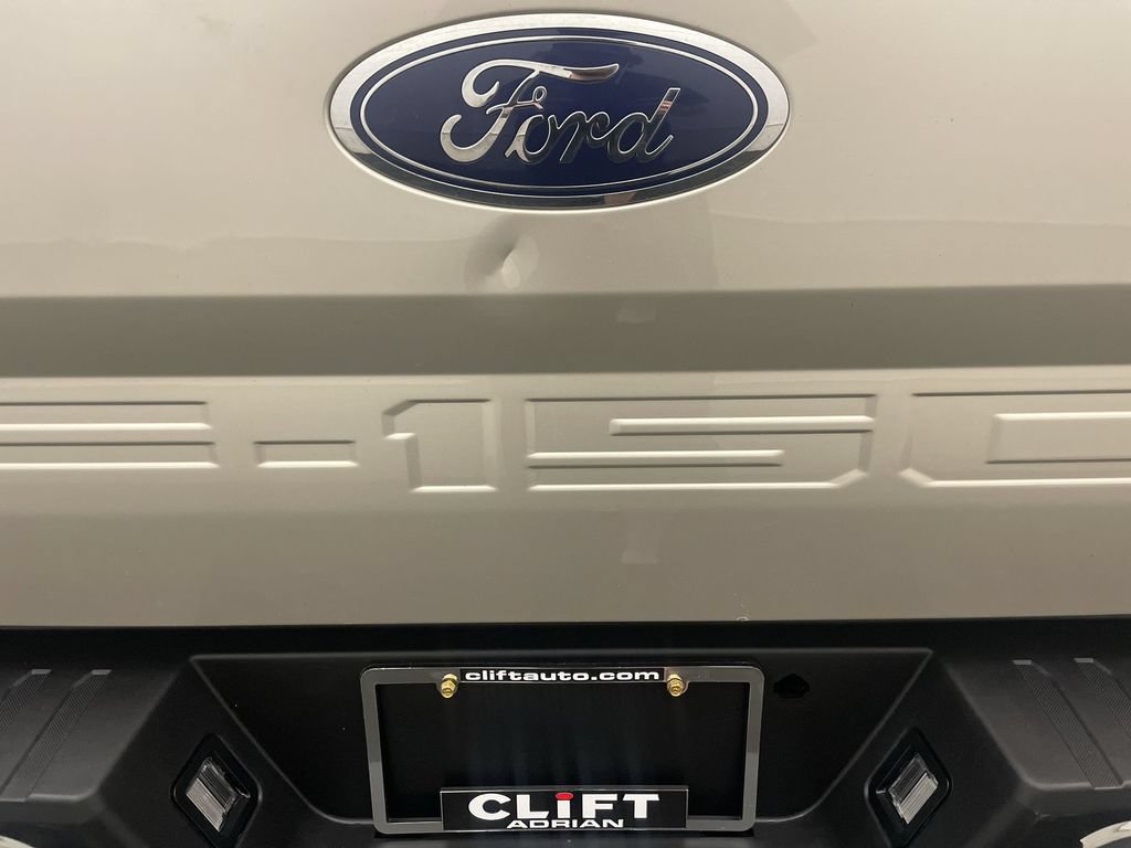 Used 2018 Ford F150 XLT w/ Equipment Group 301A Mid AWD/4WD image 22
