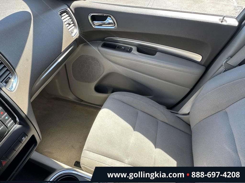 Used 2013 Dodge Durango SXT AWD/4WD image 29