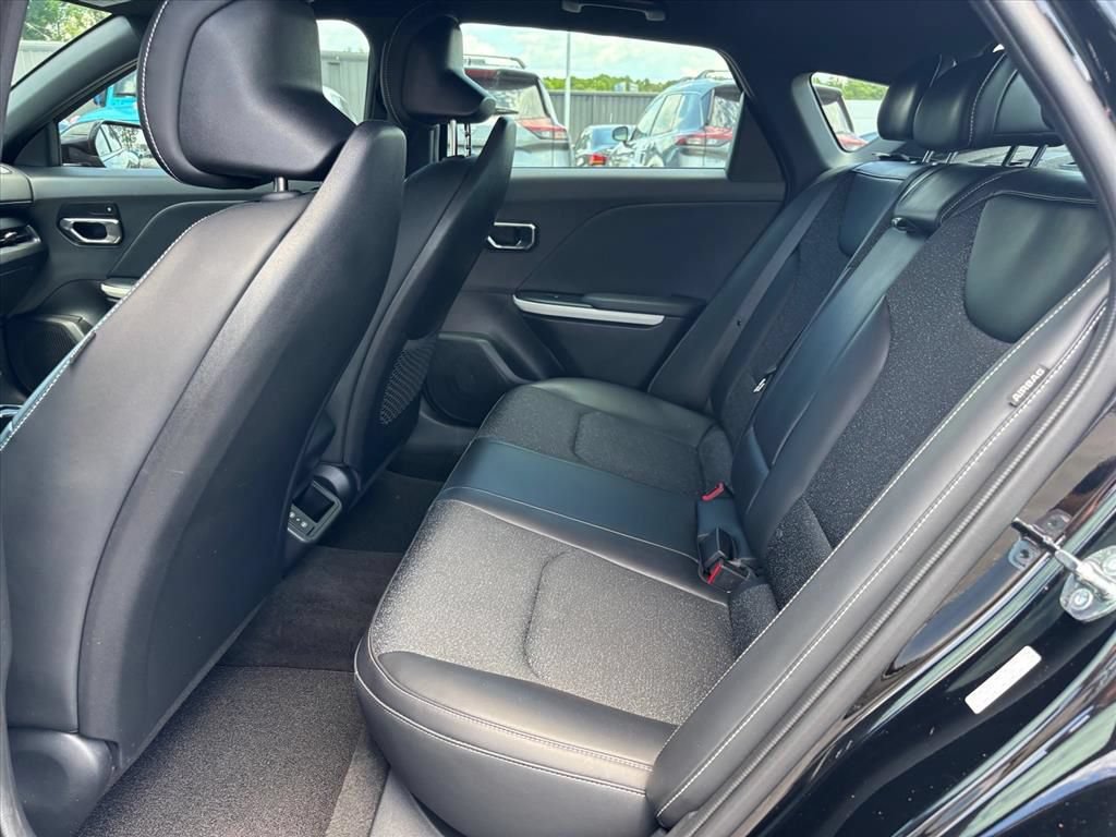 Used 2025 Kia K4 GT-Line w/ GT-Line Sunroof Package FWD image 12