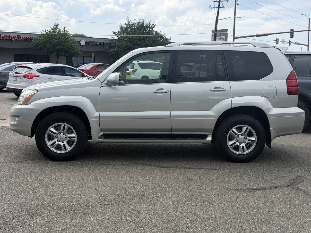 Used 2004 Lexus GX 470 w/ Preferred Accessory Pkg AWD/4WD image 7