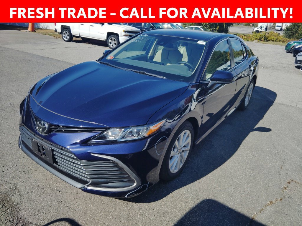 Certified 2021 Toyota Camry LE AWD/4WD image 1