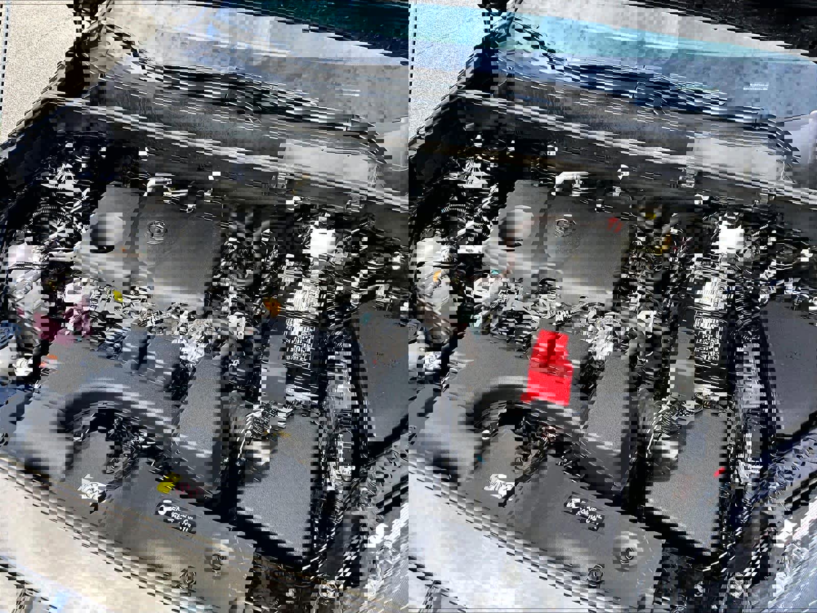 Used 2025 Toyota RAV4 LE image 35