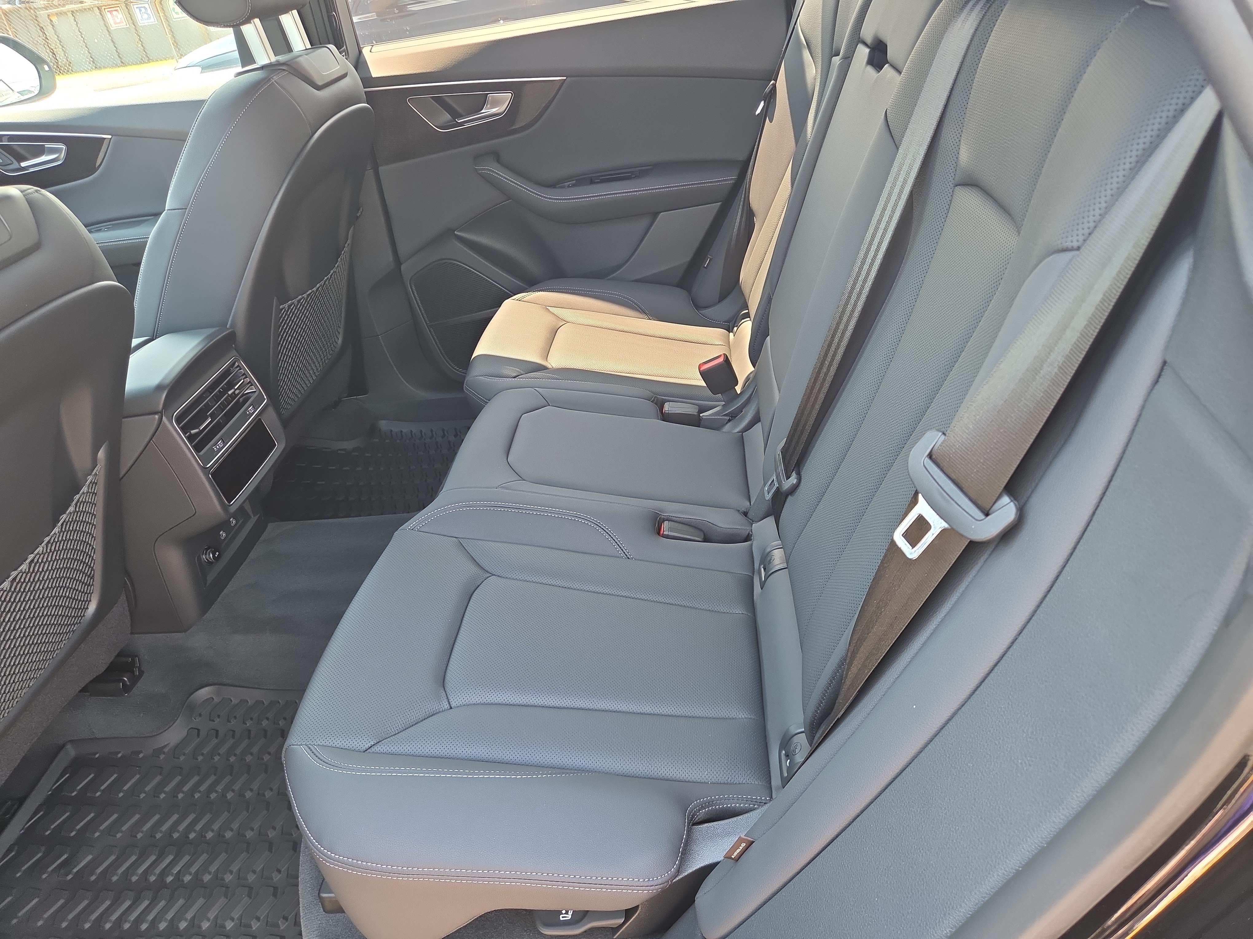 Certified 2026 Audi Q8 Premium Plus AWD/4WD image 7