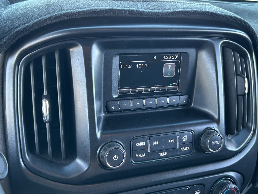 Used 2015 Chevrolet Colorado W/T w/ WT Convenience Package AWD/4WD image 27