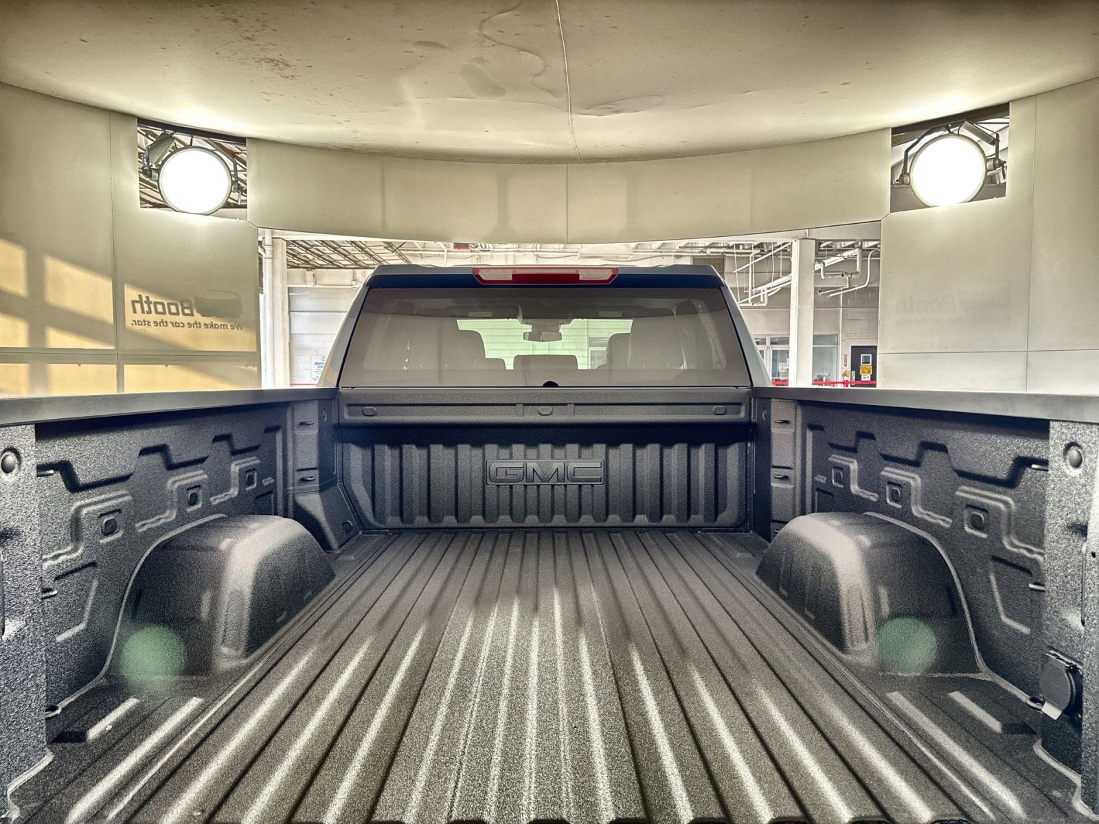 New 2026 GMC Sierra 1500 Elevation w/ Elevation Select Package image 25