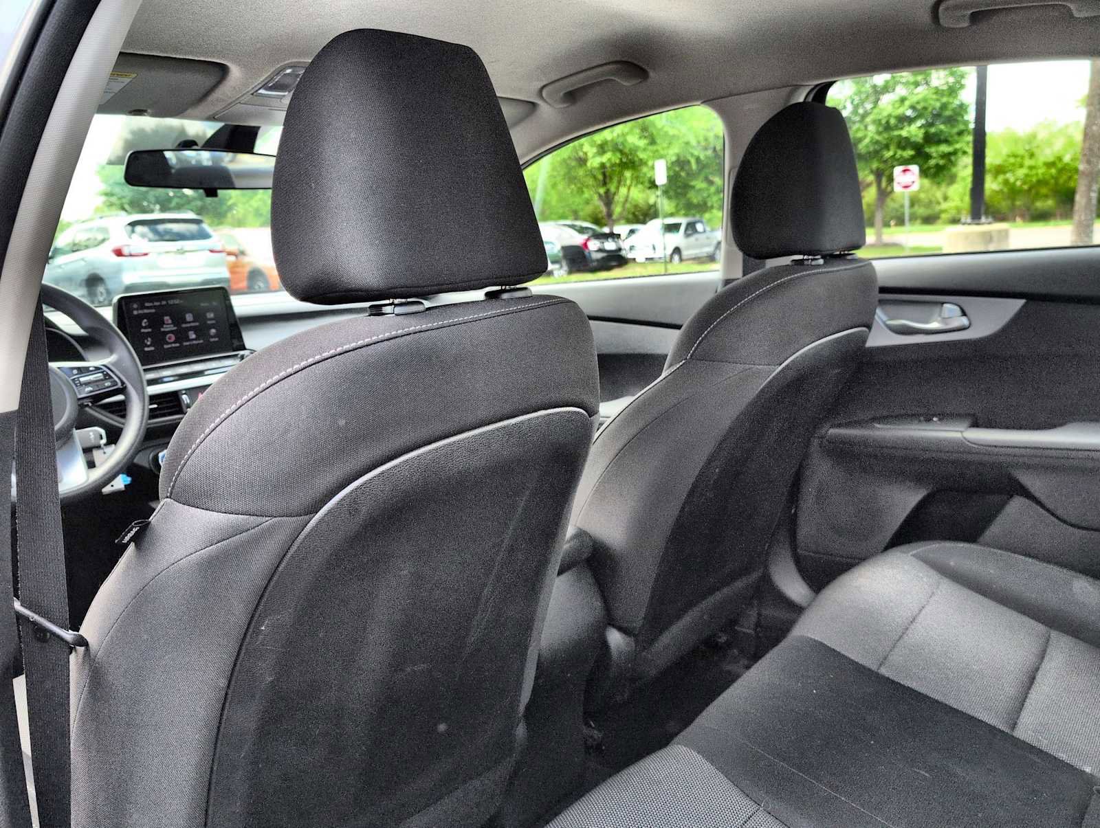 Used 2023 Kia Forte LXS FWD image 17