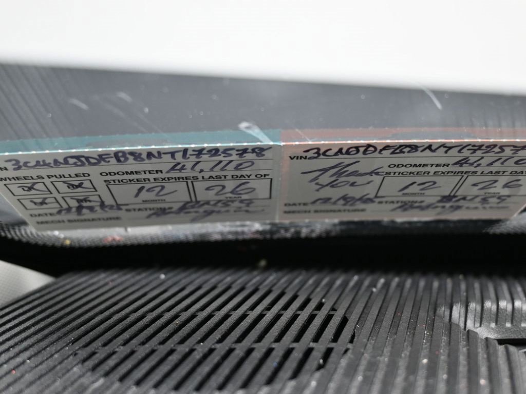 Used 2022 Jeep Compass Latitude w/ Sun and Sound Group image 10