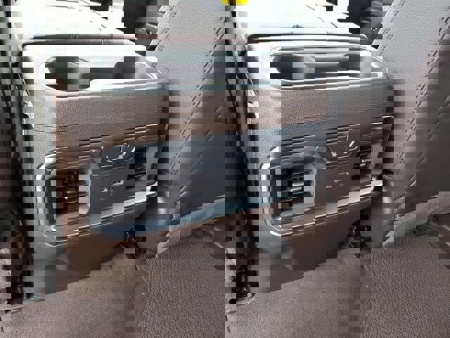 New 2026 GMC Sierra 2500 Denali w/ Denali Reserve Package image 17