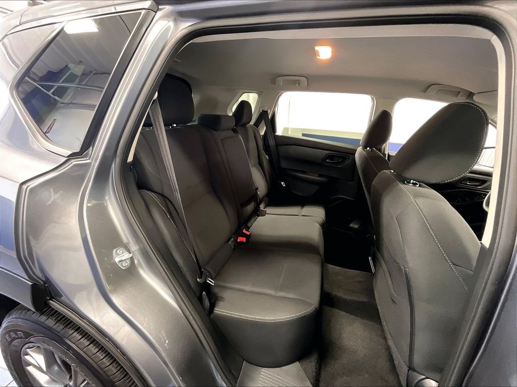 Certified 2024 Nissan Rogue S AWD/4WD image 16