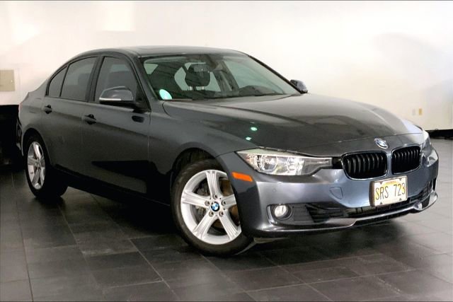 Used 2015 BMW 328i Sedan RWD image 2