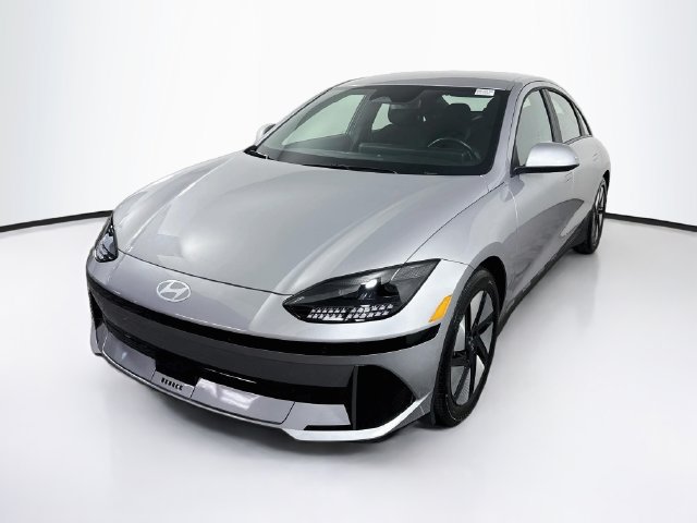 Certified 2024 Hyundai Ioniq 6 SE RWD image 4