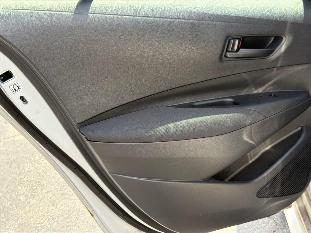 Used 2023 Toyota Corolla LE FWD image 19