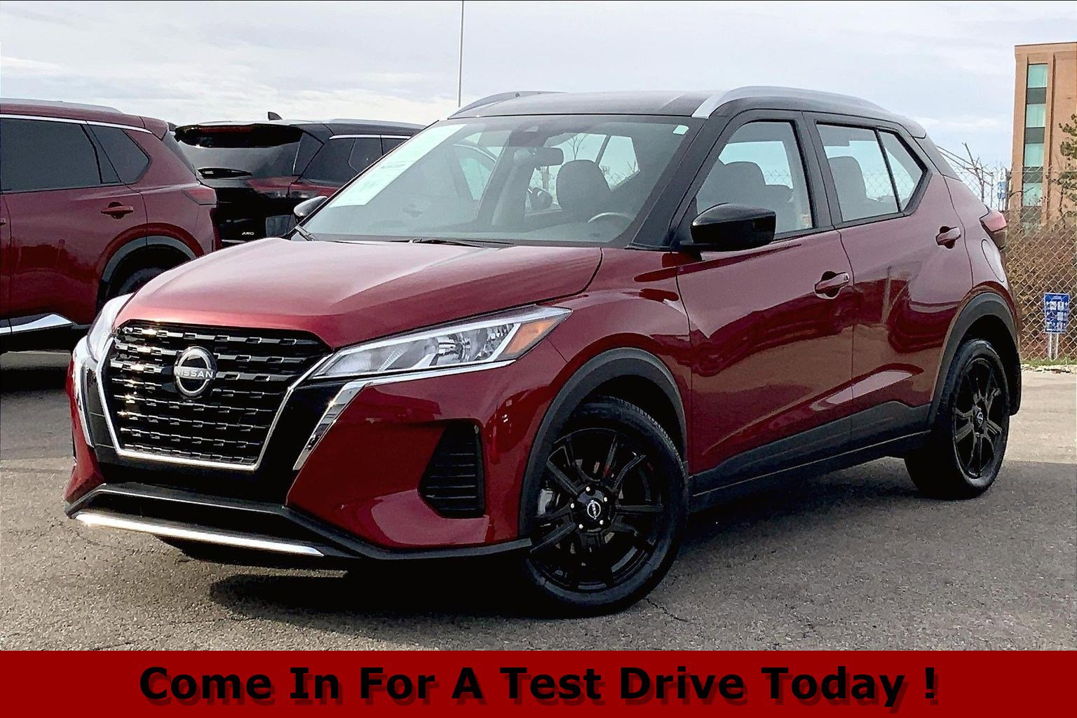 Used 2024 Nissan Kicks SV image 13