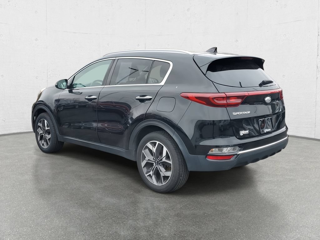 Used 2020 Kia Sportage EX FWD image 5