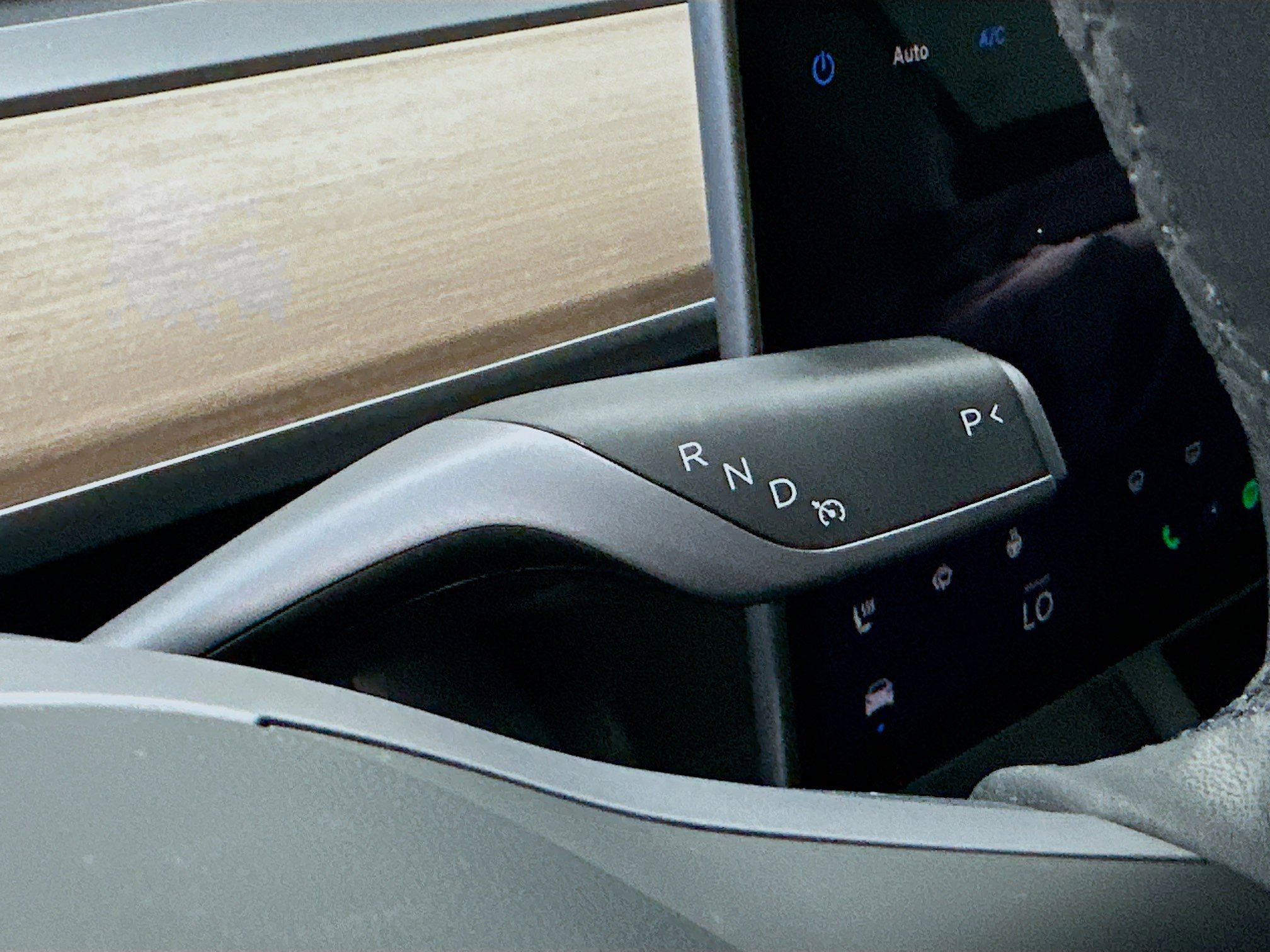 Used 2023 Tesla Model Y Long Range image 24