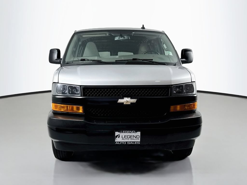 Used 2023 Chevrolet Express 2500 w/ Driver Convenience Package RWD image 2