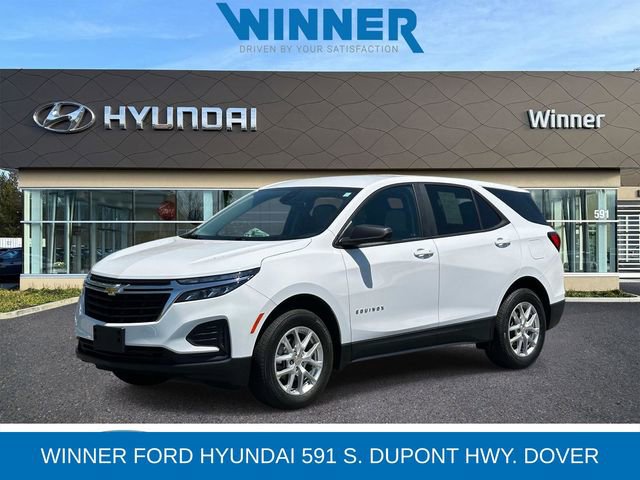 Used 2024 Chevrolet Equinox LS w/ LS Convenience Package AWD/4WD image 1