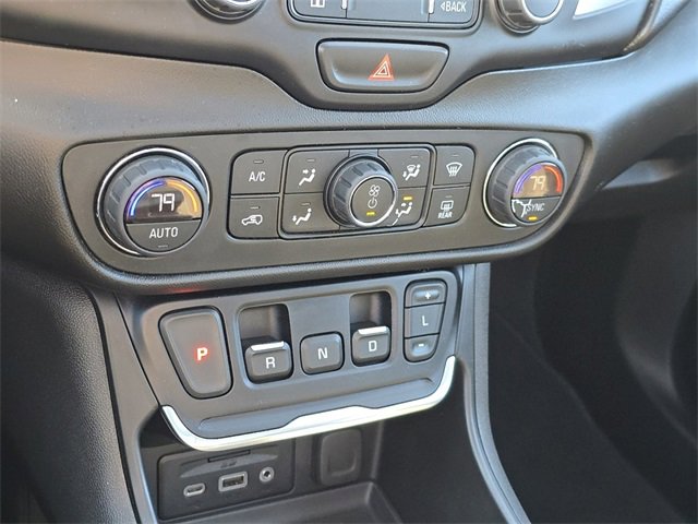 Used 2020 GMC Terrain SLE w/ Driver Convenience Package image 31