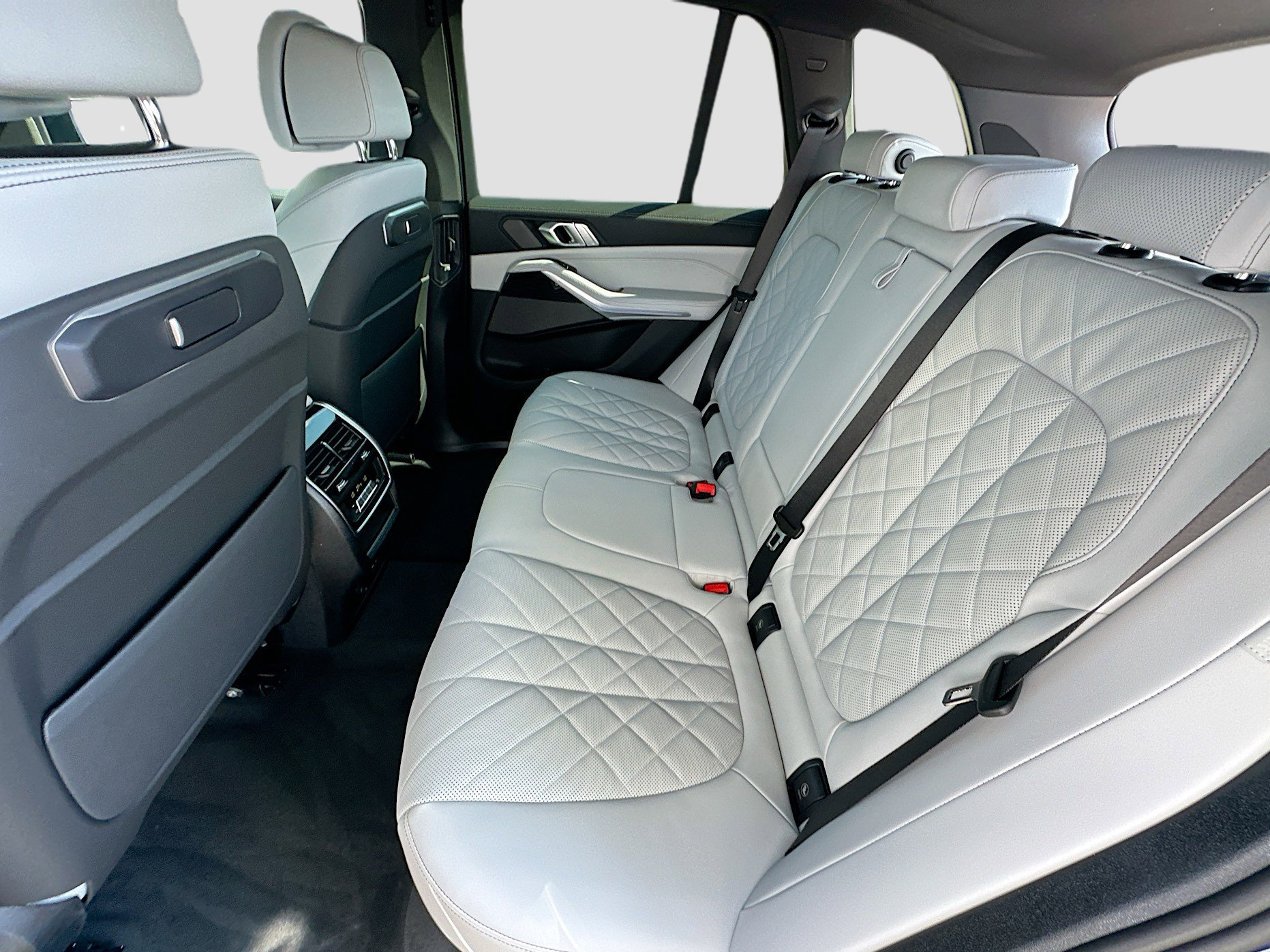 New 2026 BMW X5 sDrive40i RWD image 21