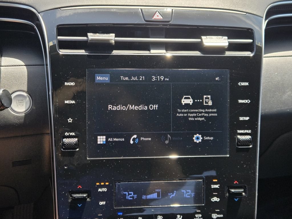 Certified 2024 Hyundai Santa Cruz SEL FWD image 18