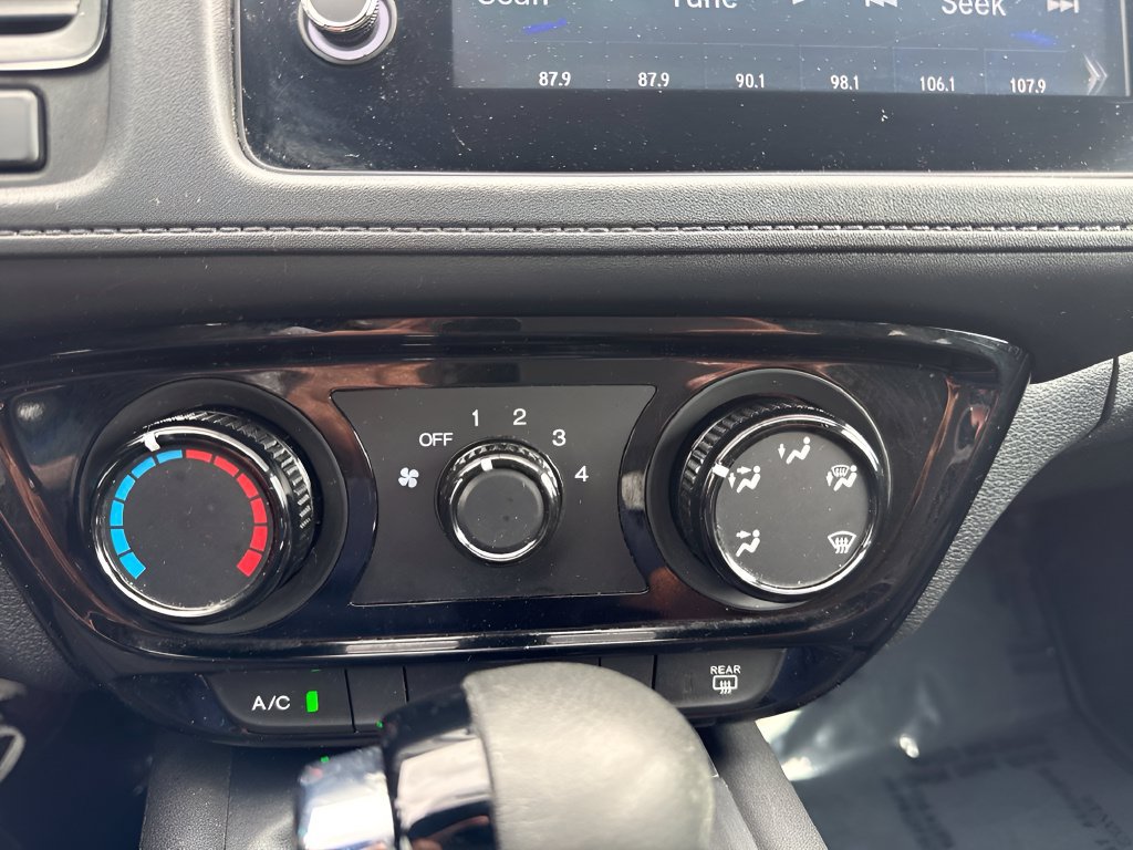 Used 2021 Honda HR-V Sport image 15