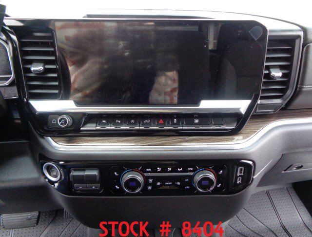 Used 2022 Chevrolet Silverado 1500 LT w/ Safety Package RWD image 16